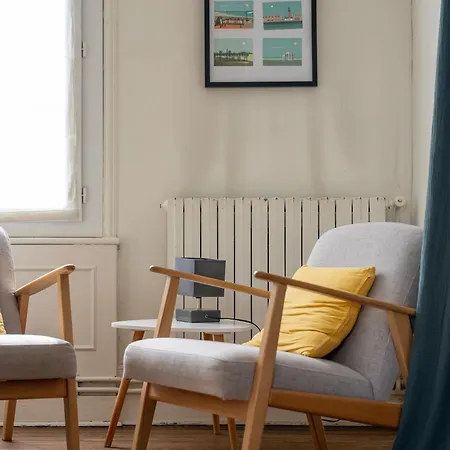 Le Ptit Havrais A 2 Min A Pied De La Debut D'annee 勒阿弗尔