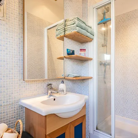 Le Ptit Havrais A 2 Min A Pied De La Debut D'annee Le Havre